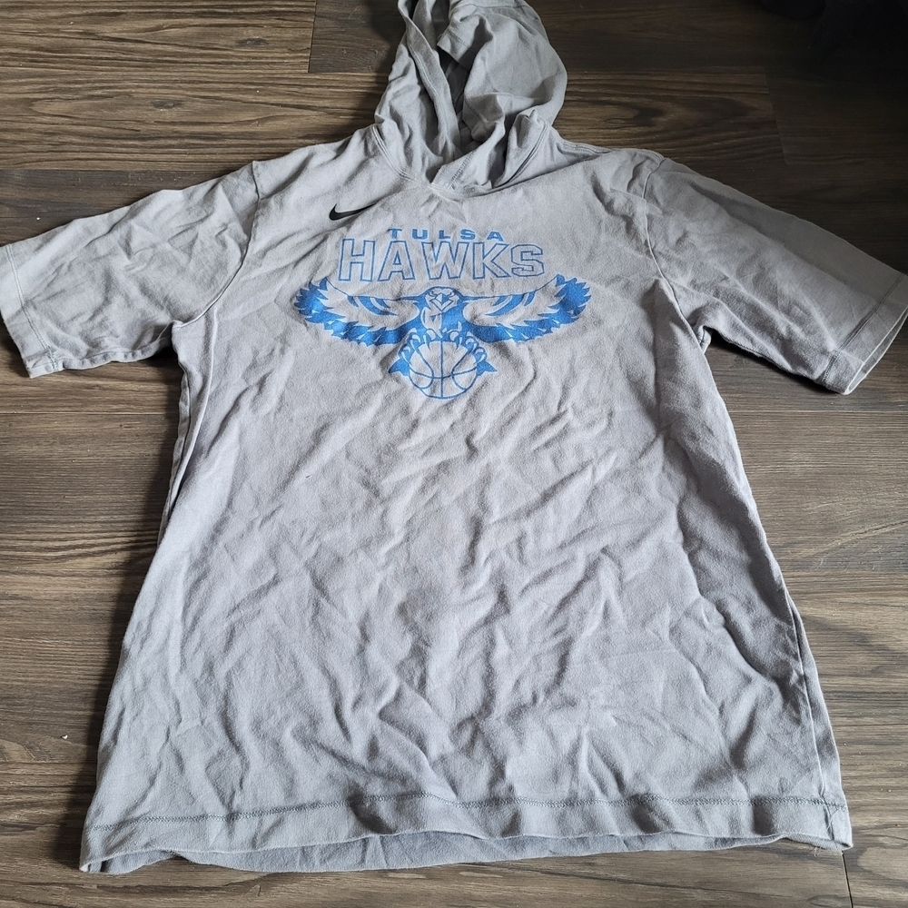 Gray Nike Tulsa Hawks Hoodie Size L Short Sleeves
